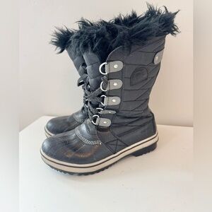 Sorel Sz 4 Girls Youth Tofino II Snow Boots Winter Faux Fur Black